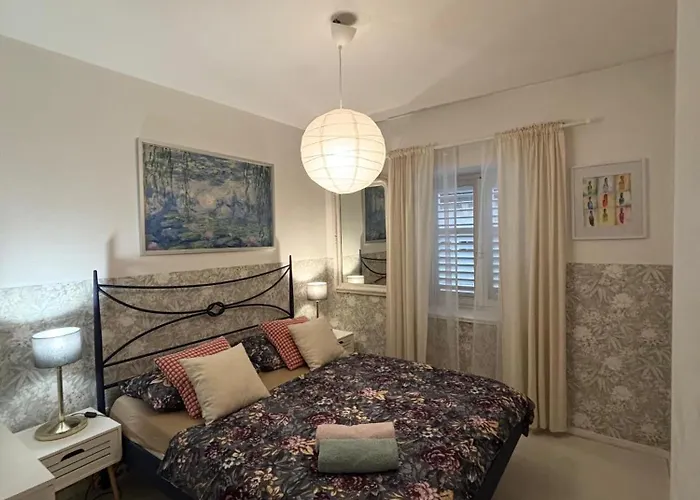 Legrand Town Center Makarská